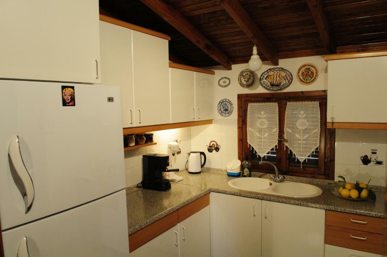 Athos View Villa By The Sea Ormos Panagias Exterior photo