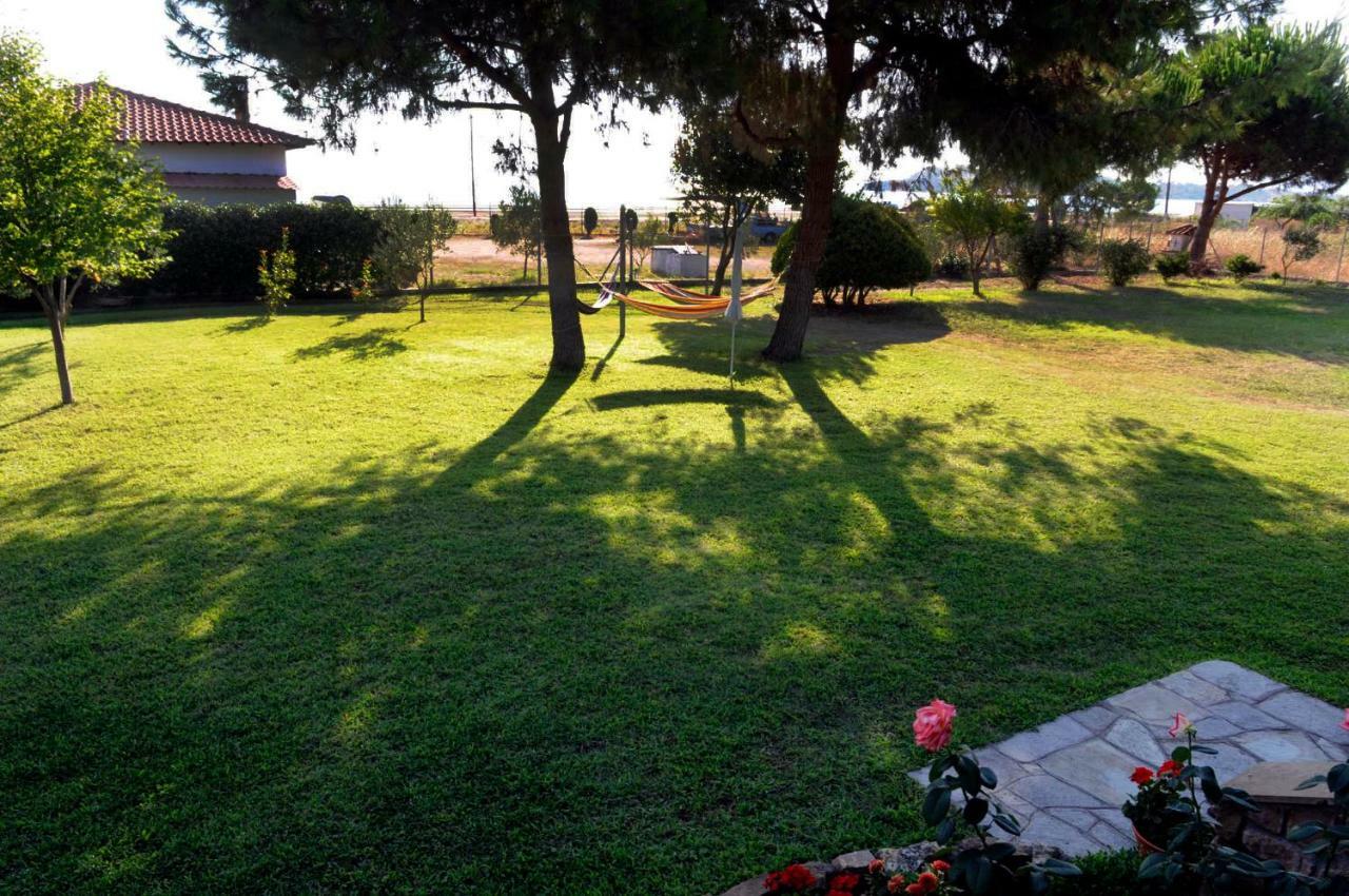 Athos View Villa By The Sea Ormos Panagias Exterior photo