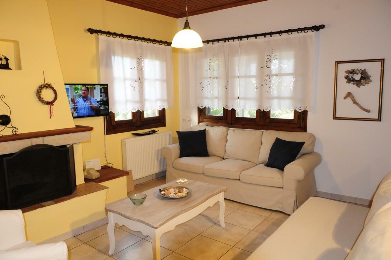 Athos View Villa By The Sea Ormos Panagias Exterior photo